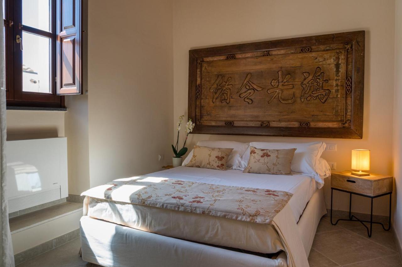 Moon'S Tower Suite&Rooms ปอร์โตสกูโซ ภายนอก รูปภาพ
