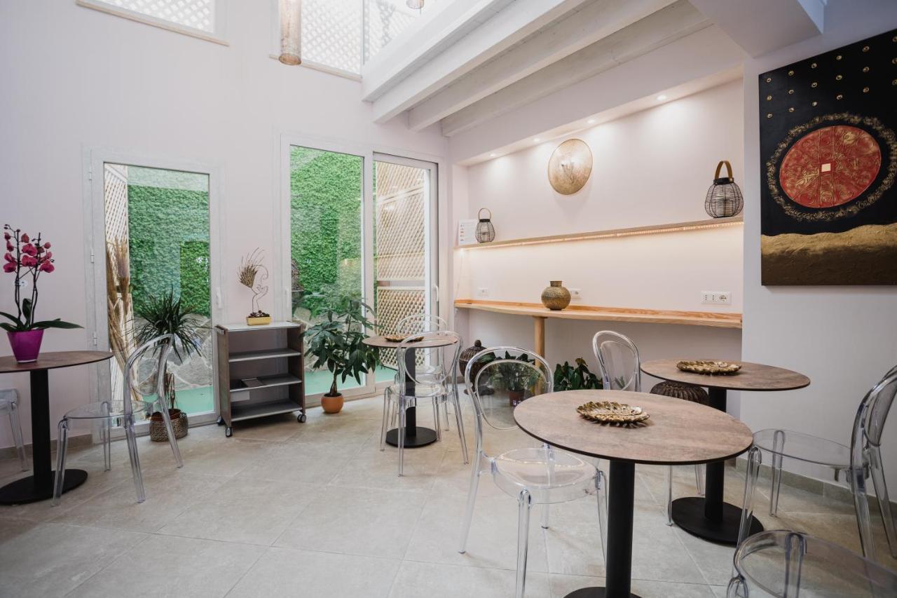 Moon'S Tower Suite&Rooms ปอร์โตสกูโซ ภายนอก รูปภาพ